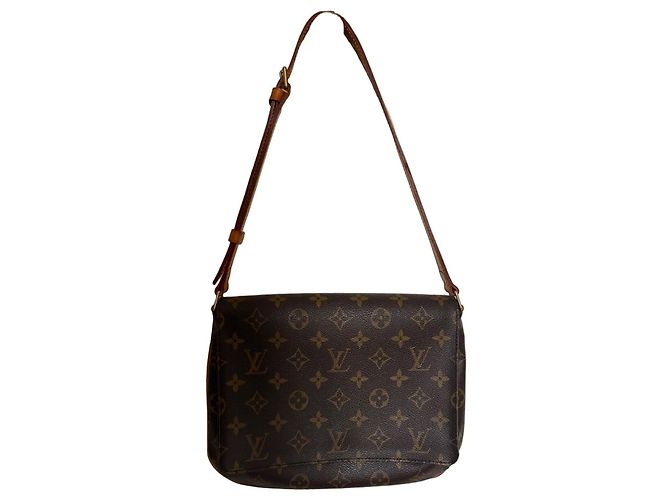Louis Vuitton Musette Tango Marron