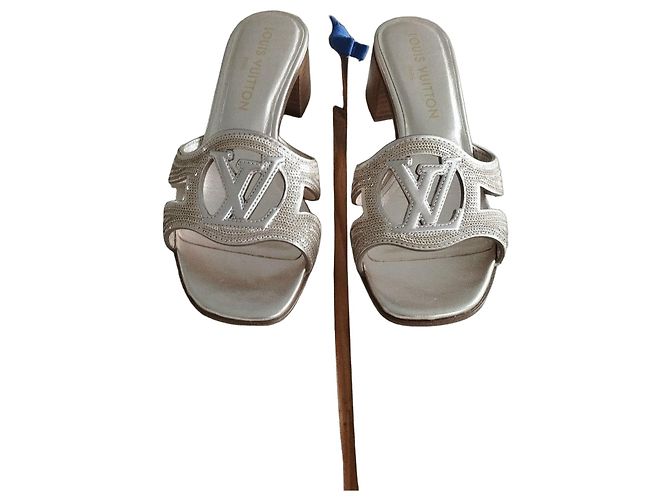 Louis Vuitton Isola Mules Beige Iridescent Leather Sequins