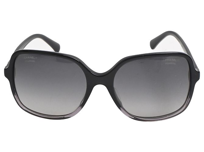 Timeless Chanel Gradient Oversized Sunglasses in Black Acetate