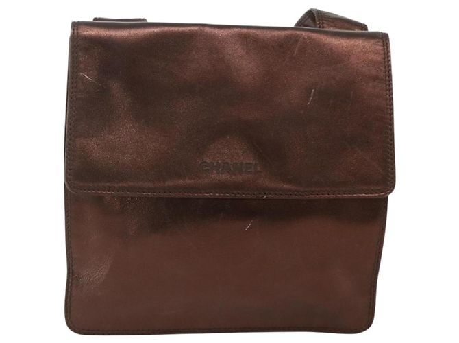 Chanel Vintage Logo Flap Messenger Leather Medium Marron