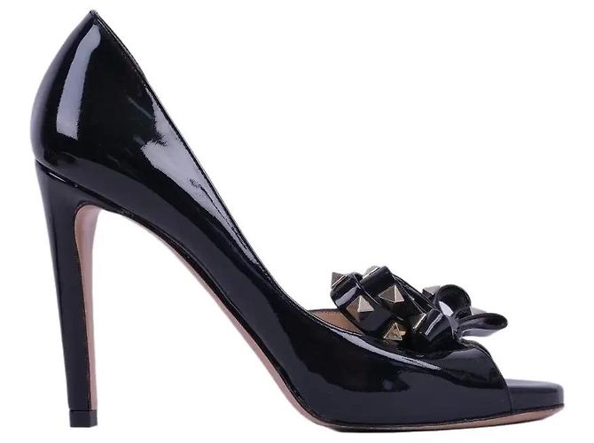Valentino Garavani Rockstud Bow Peep Toe Pumps schwarzes Lackleder