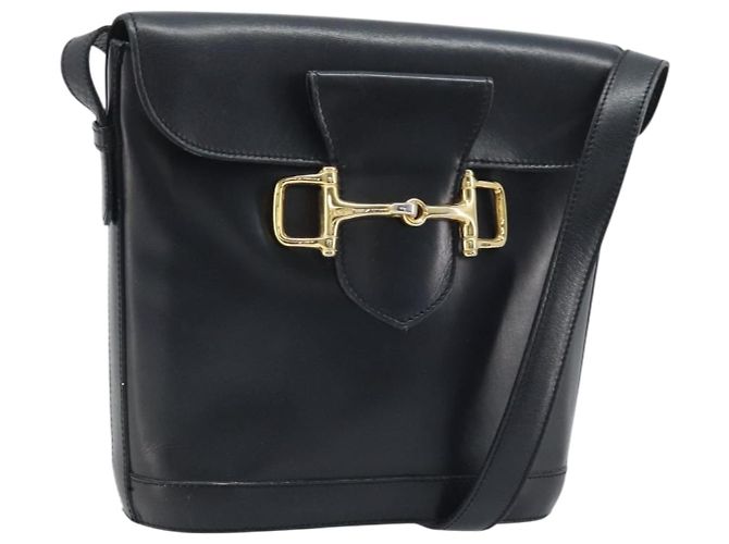 Céline Bolsa de Ombro Horsebit em Couro Preto e Dourado Auth YKZ776A