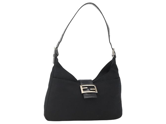 Borsa a spalla FENDI Mamma Baguette in nylon nero e argento Auth BAZ148
