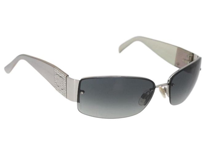 Gafas de sol CHANEL de plástico Opal CC Auth 162593