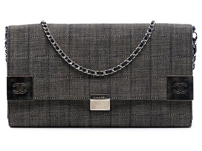 Chanel CC Choco Bar Jean Kette mit Klappe Grau