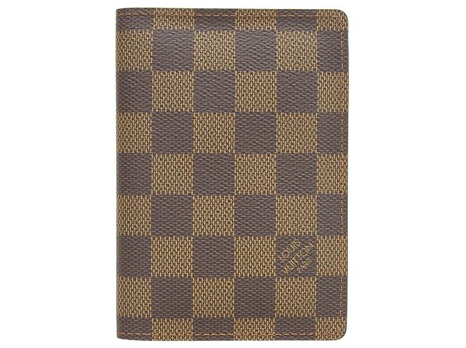 Louis Vuitton Damier Canvas Passport Cover Damier ebene