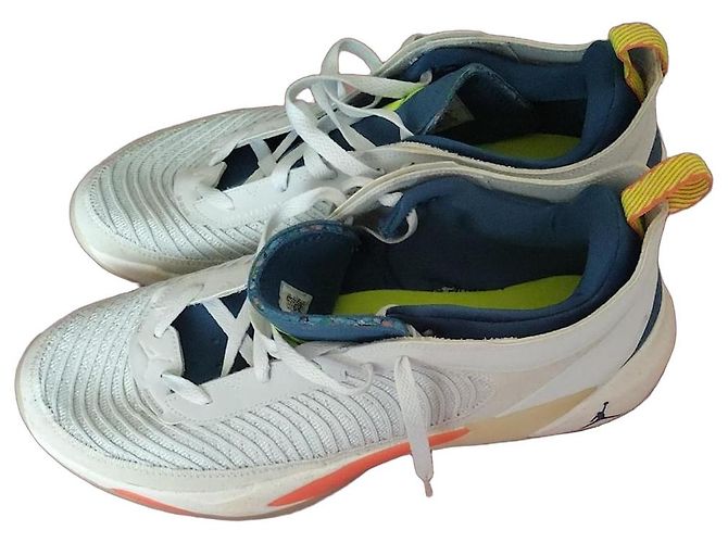 Autre Marque Sneakers Jordan bianche e blu Bianco Giallo
