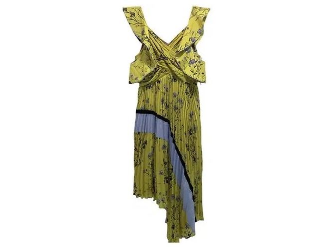 Self Portrait Gelbes Kleid mit Blumenmuster und Plissee