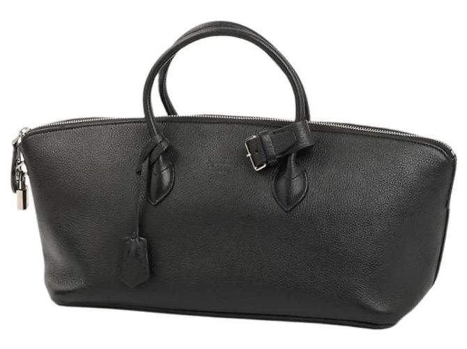 Louis Vuitton Triangle Haute Maroquinerie Noir