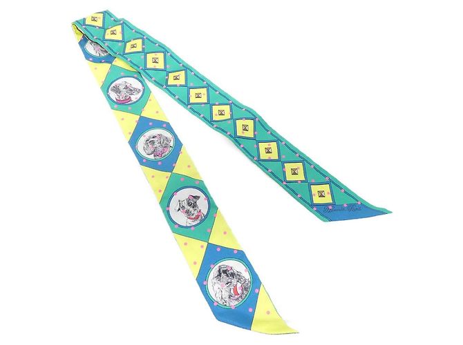 Silk In Lenço Twilly Collier e Cães da Hermès Verde Amarelo