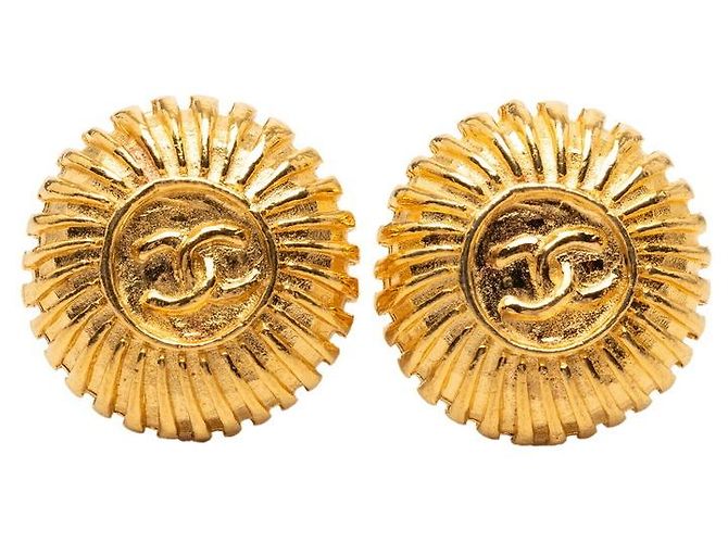 Orecchini Clip Coco Mark di Chanel D'oro
