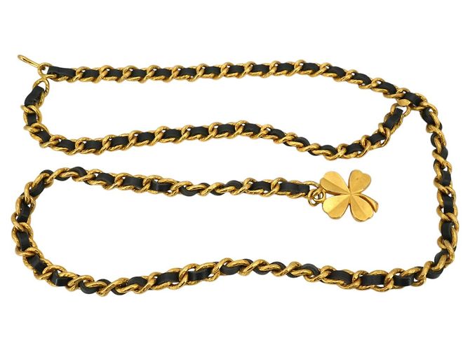 Timeless Chanel Vintage 93A Gold Metal Chain 4 Leaf Clover Necklace or Belt Golden