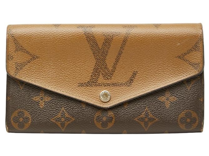 Louis Vuitton Monogram Giant Reverse Portefeuille Sarah Long Wallet Brown