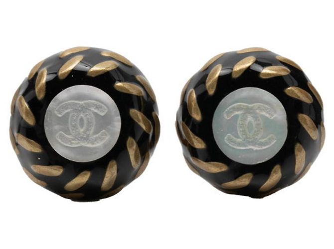 Orecchini Coco Mark di Chanel Nero