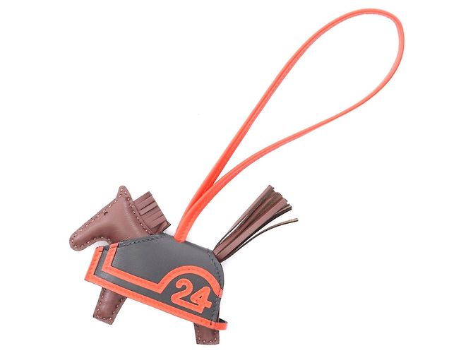 Pendente in pelle Rodeo PM di Hermès Marrone
