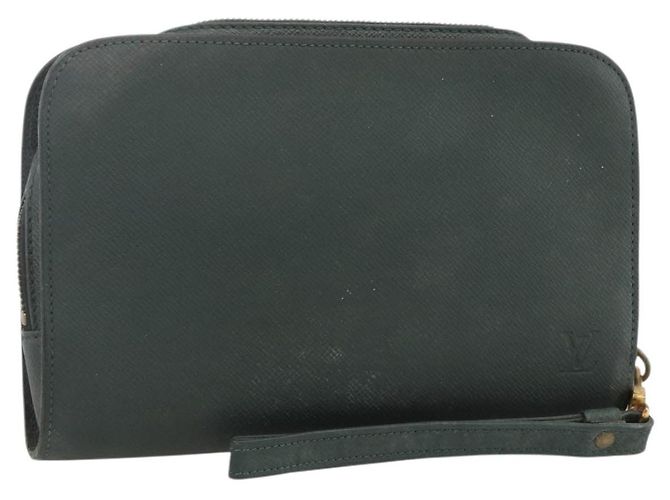 LOUIS VUITTON Clutch Baikal Taiga Épicea M30184 LV Auth 174736