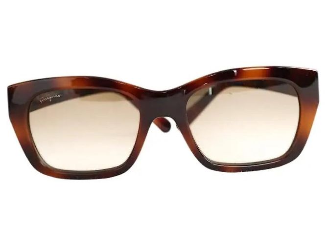 Salvatore Ferragamo Gafas de sol marrones Castaño
