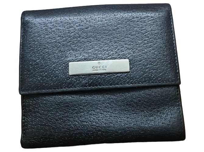 Carteira Gucci em couro preto