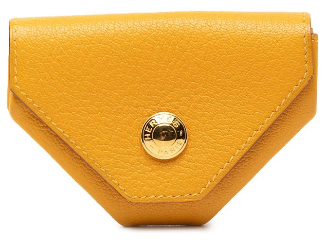 Monedero Le 24 en cabra Mysore amarillo Hermès Mostaza