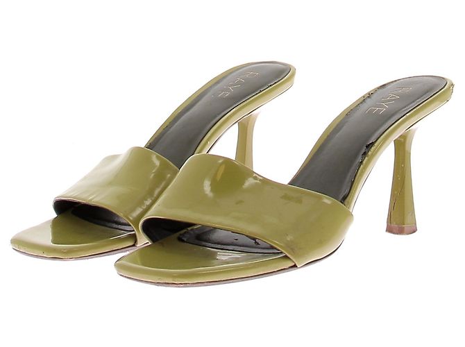 Autre Marque Grüne High Heels