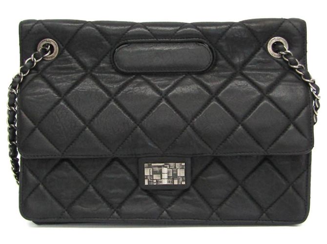 Timeless Bolsa de Ombro com Corrente 2.55 da Chanel Preto