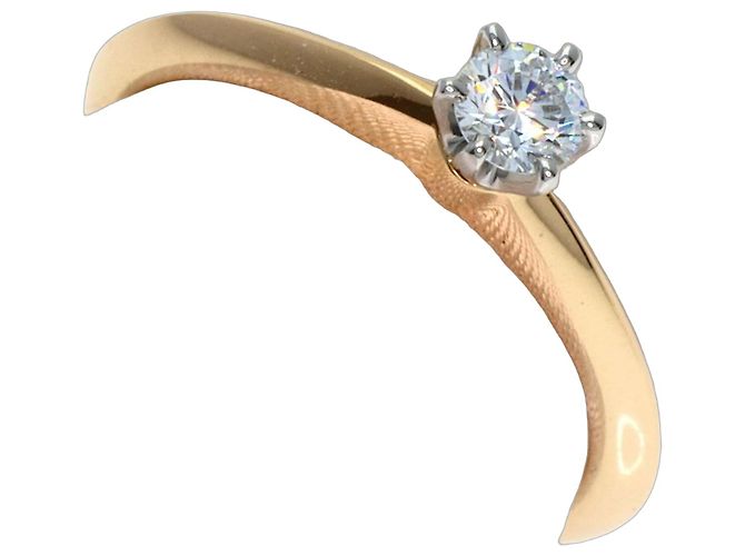 Tiffany & Co. Solitaire Diamond Ring Golden