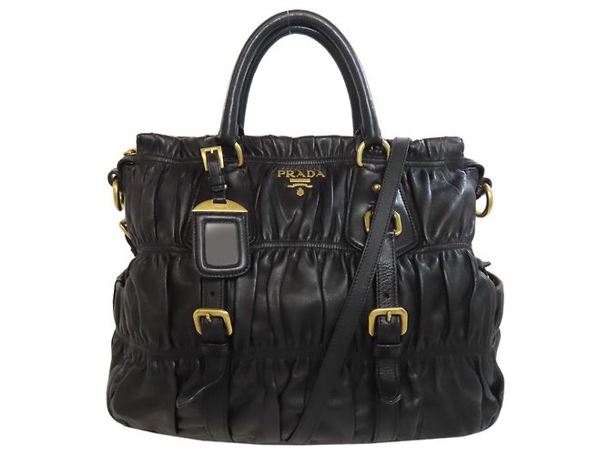 Prada schwarze Lammleder 2-Wege-Handtasche