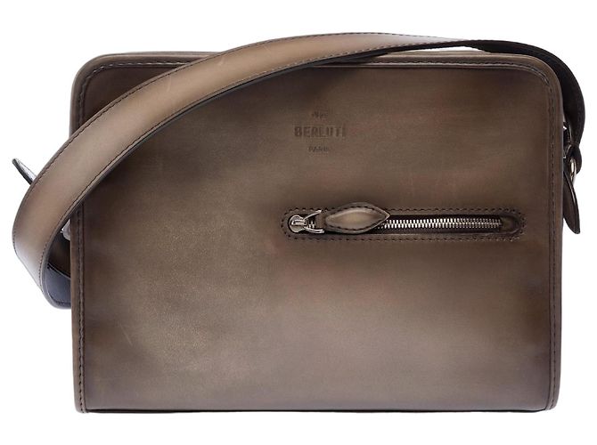 Autre Marque Bolsa de Couro Cinza NÃO ASSINADA - 103436