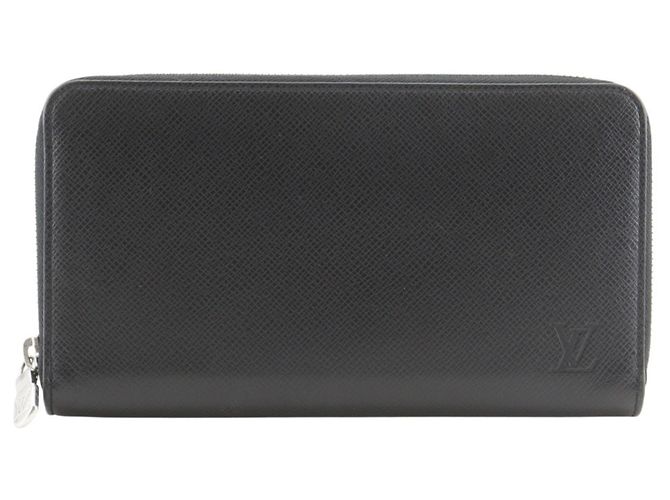 Carteira Longa Zippy Organizer NM Louis Vuitton Preto
