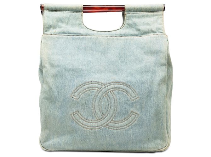 Chanel Blue CC Denim Schildkrötenhandtasche Blau Hellblau