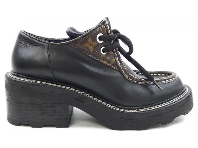 Scarpe Derby della linea Bobur di Louis Vuitton Nero