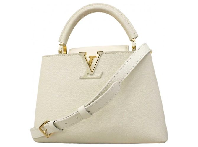 Bolsa Capucines BB Louis Vuitton Branco
