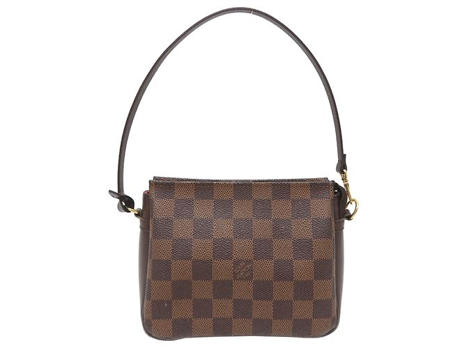 Bolsa de maquiagem Louis Vuitton N51982 Marrom Damier ebene