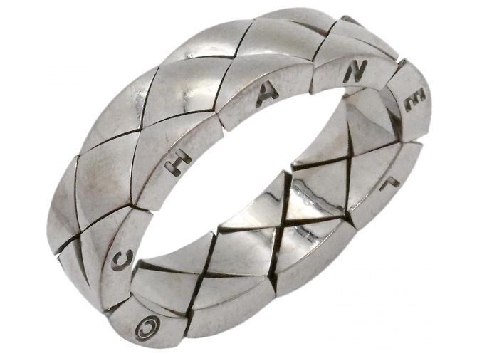 Chanel Matelassé Band Ring in 18K White Gold