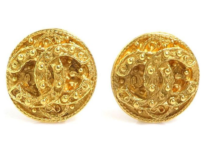 Boucles d'oreilles clips en or Chanel Doré