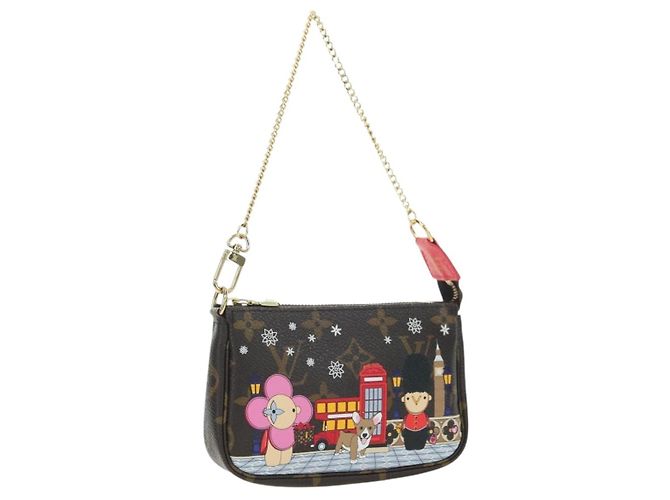 LOUIS VUITTON Vivienne Mini Pochette Accessoires Pouch M80863 LV Auth YKZ1367SAM Monogram