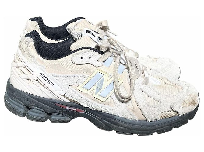 Baskets New Balance 1906D Beige Noir