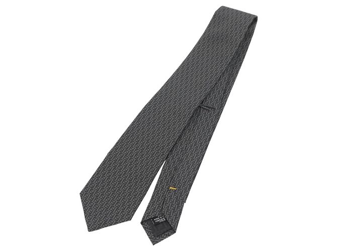 FENDI Corbata de seda gris Auth 174924 Castaño