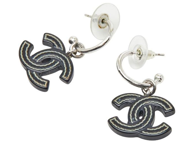 Orecchini a perno Coco Mark di Chanel Nero Argento 