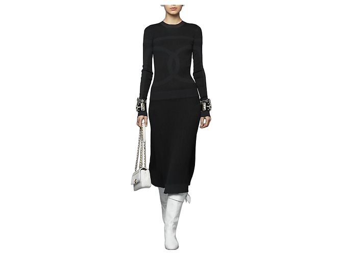 Chanel Herbst 2019 19B CC Logo Rippstrickkleid Schwarz