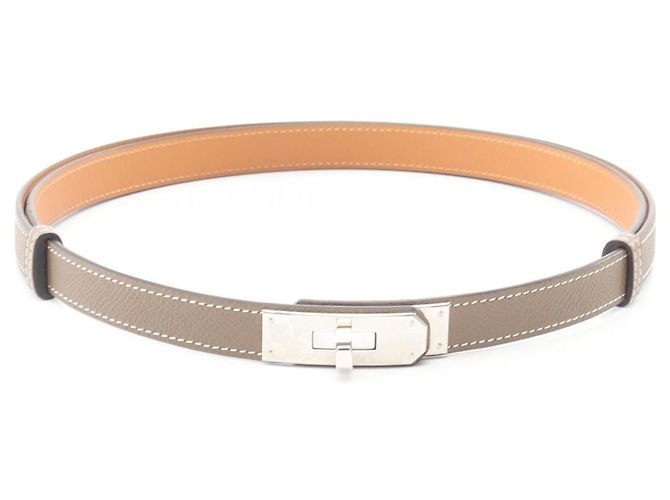 Hermès Cinto Hermes Kelly em Bege