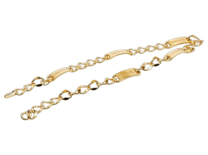 Cinturón de cadena con placa de logo dorada de Chanel Dorado