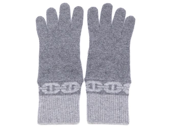Guantes de cachemira de Hermès Castaño