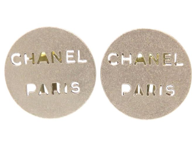 Pendientes de clip plateados Chanel Plata