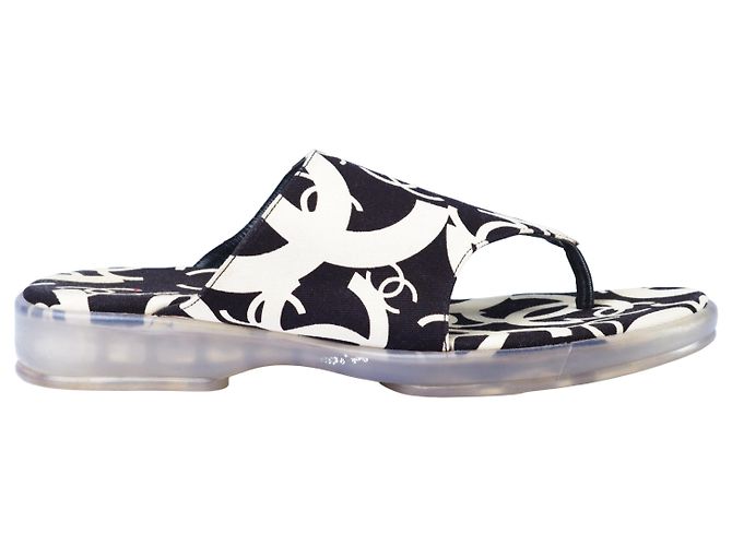 Chanel Schwarz & Weiß CC Logo Canvas Slide Sandalen
