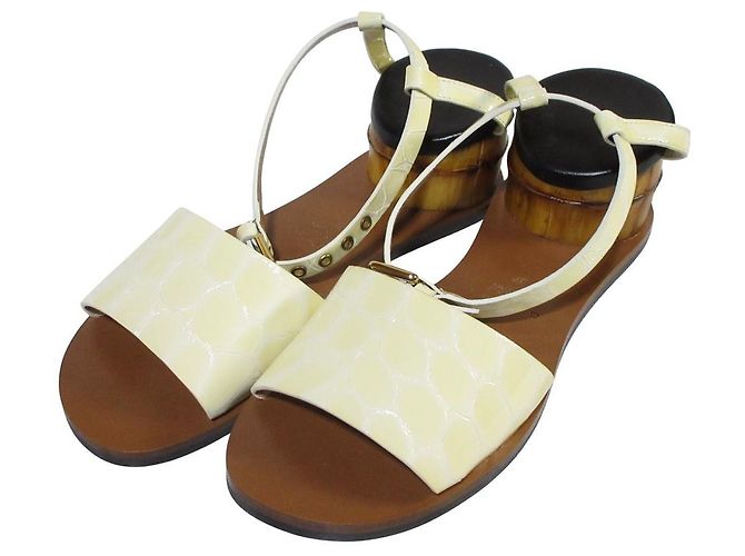 Marni Lackleder-Sandalen Beige Aus weiß