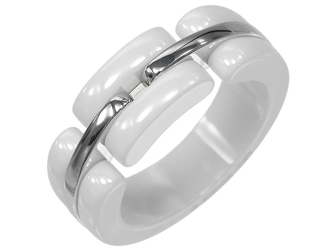 Anel Ultra Chanel em ouro branco 18K e cerâmica