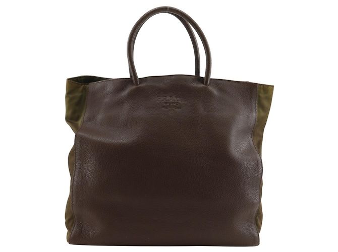 Bolsa/tote de couro de bezerro marrom e nylon Prada