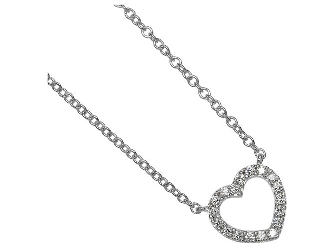 Collar en forma de corazón Metro de Tiffany & Co.