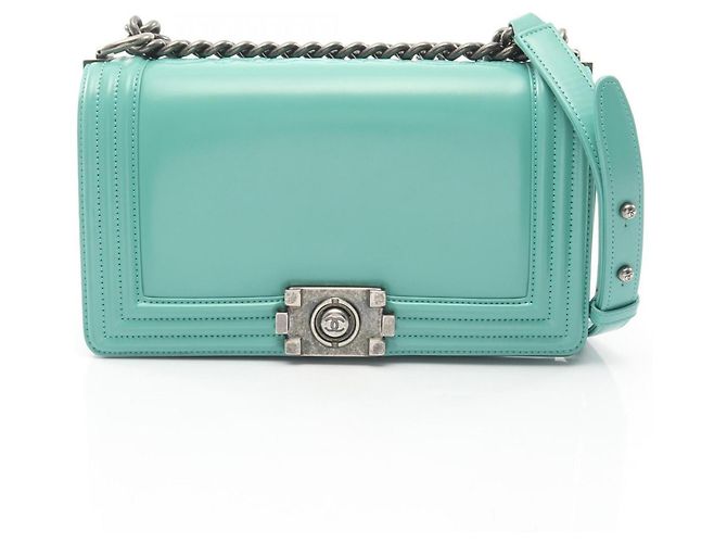 Le Boy Bolsa de Ombro Chanel Boy em Couro Verde